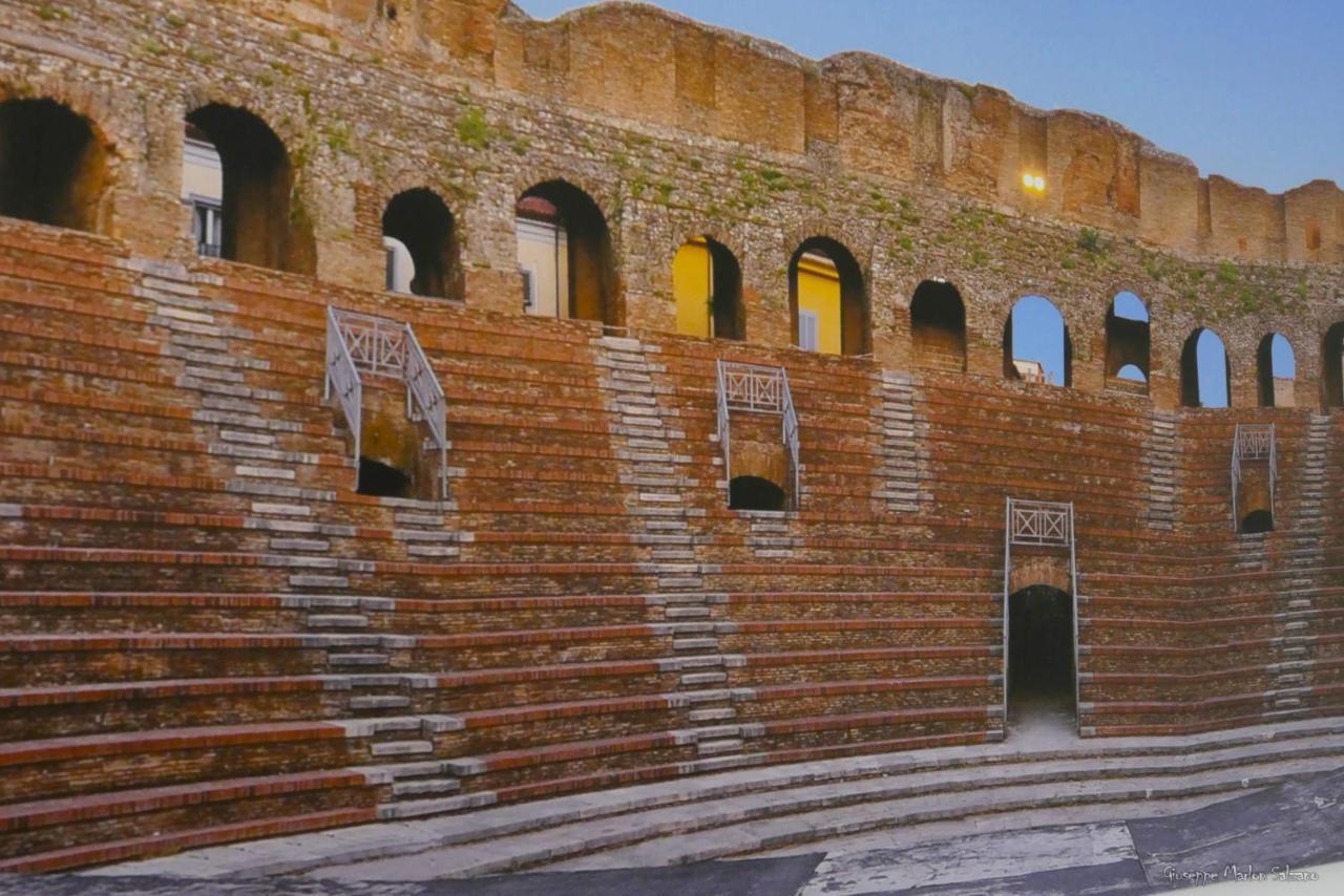 B&B Al Teatro Romano Беневенто Екстер'єр фото